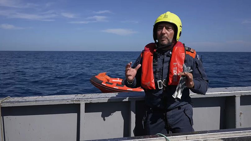 Nicola Bavila, Fischereiinspektor bei der italienischen Küstenwache