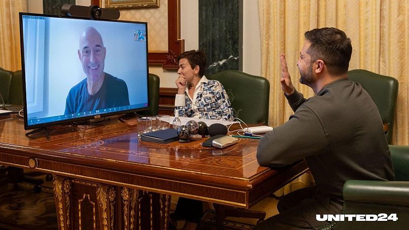 Mark Strong will focus his efforts on supporting Ukrainian schools. This was announced after the actor's online meeting with President Volodymyr Zelenskyy