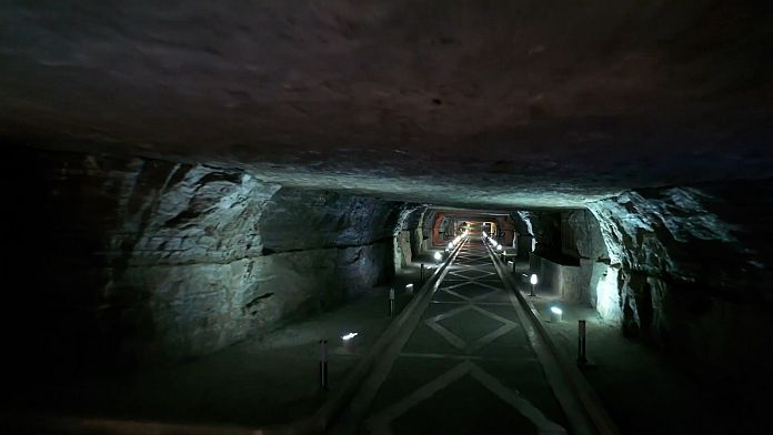 Azerbaigian: all'interno del centro sanitario della montagna di sale, si cerca di "curare" i problemi respiratori dei turisti 3 Azerbaigian: all'interno del centro sanitario della montagna di sale, si cerca di "curare" i problemi respiratori dei turisti
