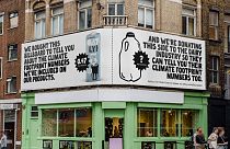 Oatly is offering free advertising space to dairy companies that agree to publish the full climate impact of their products. 