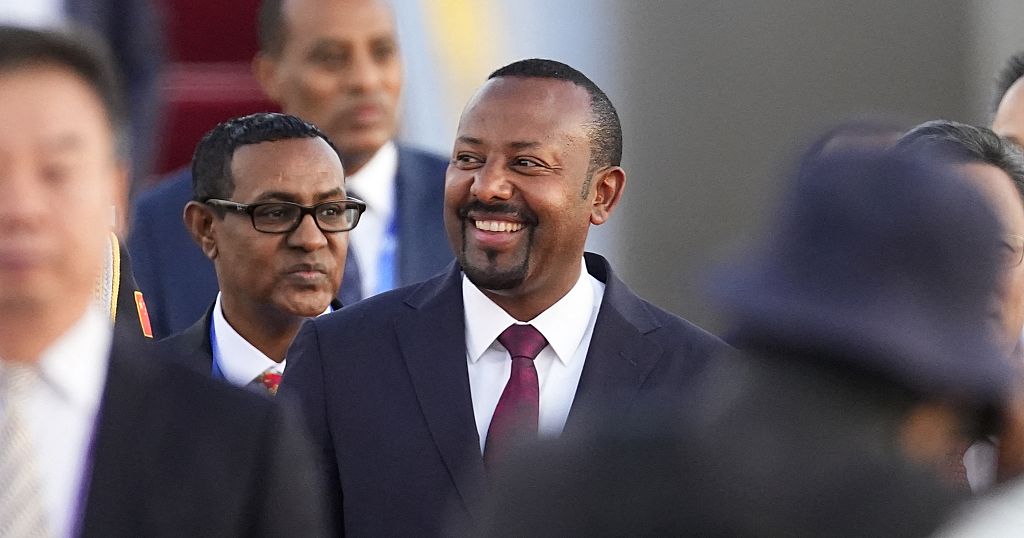 Ethiopia's prime minister holds talks with Chinese counterpart in Beijing