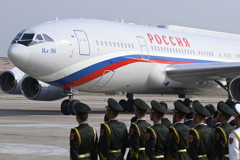 Το προεδρικό αεροσκάφος του Βλαντίμιρ Πούτιν προσγειώθηκε στο Πεκίνο