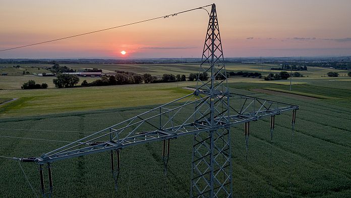 EU energy ministers strike deal on electricity market reform