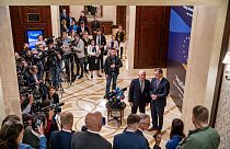  Der ukrainische Außenminister Dmytro Kuleba EU-Außenvertreter Josep Borrell in Kiew (2. Oktober 2023)