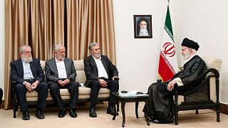 دیدار رهبر ایران با اعضای ارشد گروه جهاد اسلامی از جمله زیاد نخاله (نفر دوم از راست) در ۱۴ ژوئن ۲۰۲۳