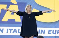 Fransız aşırı sağ siyasetçi Marine Le Pen 