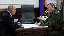 بوتين يتفقد المنطقة العسكرية الجنوبية لروسيا في روستوف أون دون