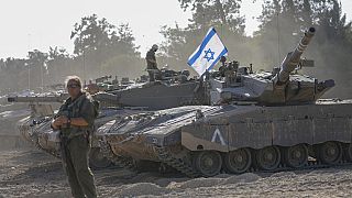 Израильские солдаты и техника на границе с сектором Газа, 20 октября 2023 года
