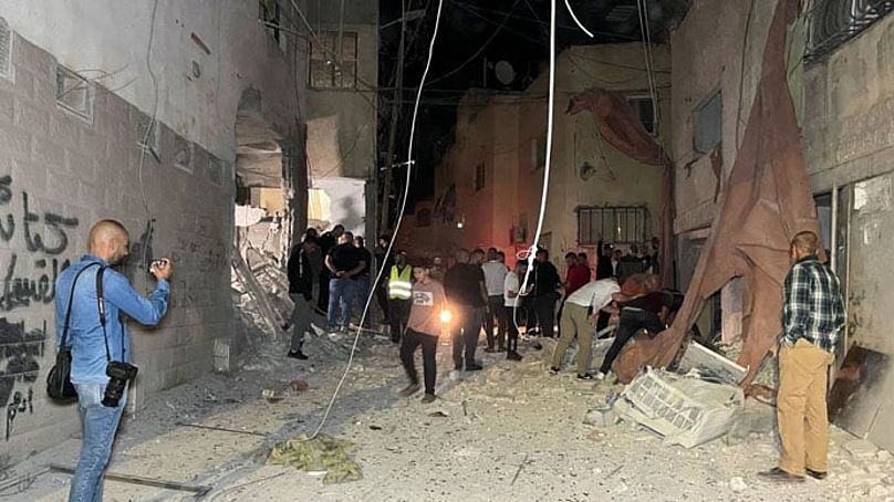 A mecset a légitámadás után