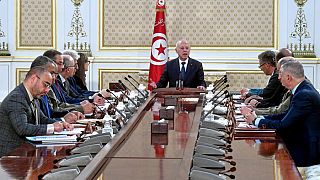 الرئيس التونسي قيس سعيد خلال الاجتماع