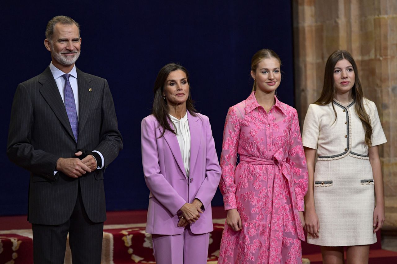The Spanish Royal family pose during a ceremony for the Princess of Asturias awards.