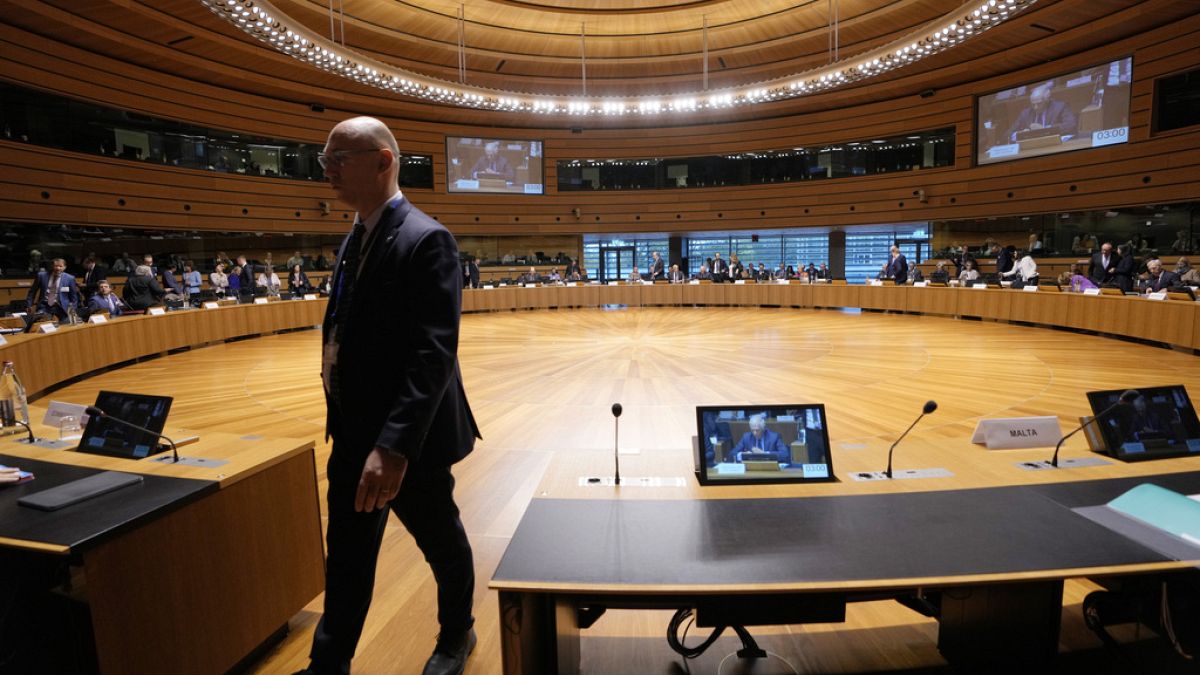 Ministros dos Negócios Estrangeiros da UE reúnem-se no Luxemburgo