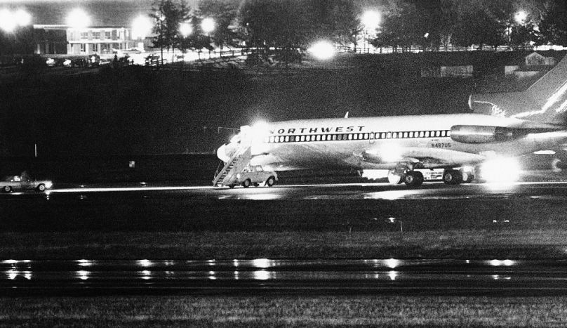 A Northwest eltérített járata a Seattle-Tacoma nemzetközi repülőtéren, 1971. november 24-én