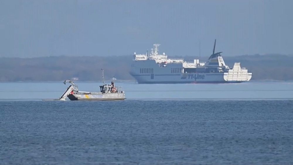 Σουηδία: Πετερελαιοκηλίδα μετά από προσάραξη φέρι