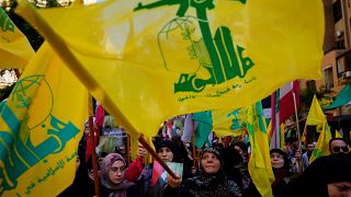 أنصار حزب الله خلال مظاهرة تضامنية مع الشعب الفلسطيني 