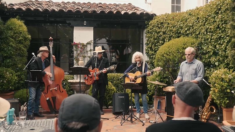 Andrea Carter et ses musiciens en concert à l'hôtel Cypress Inn
