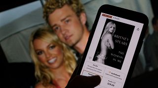 Arriva sugli scaffali "The Woman in Me", il libro autobiografico di Britney Spears