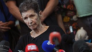 Yocheved Lifshitz, de 85 años, rehén liberada por militantes de Hamás, en el Hospital Ichilov de Tel Aviv, Israel, martes 24 de octubre de 2023. 