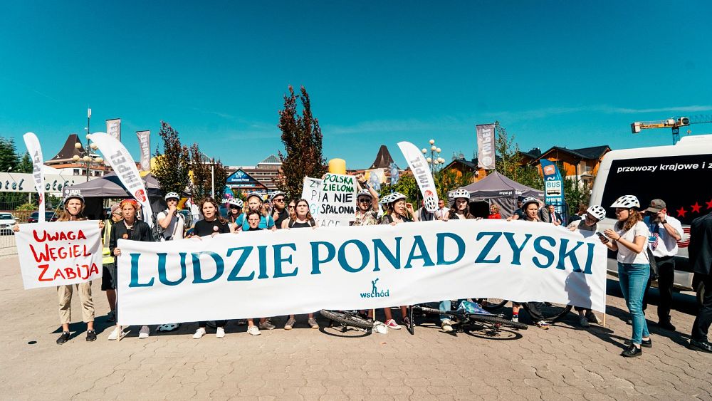 Борците за климата в Полша настояват за справедлив преход от