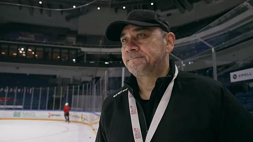 Тренер Абдумаджид Насиров уверен, что на льду "Хумо арены" он готовит будущих чемпионов.