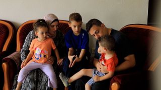 Ибрагим с семьей не может покинуть Газу