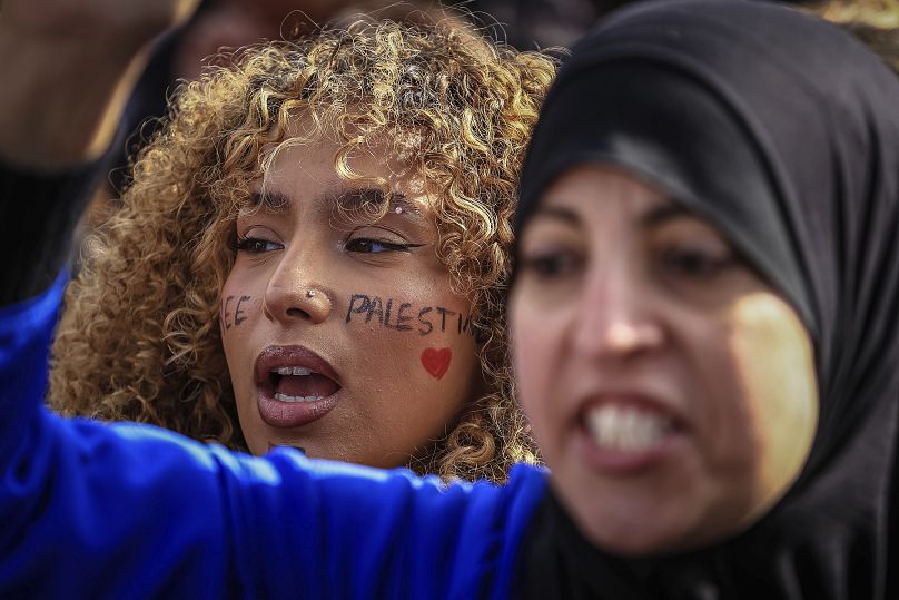 مظاهرات مؤيدة للفلسطينيين في ساحة الجمهورية-باريس