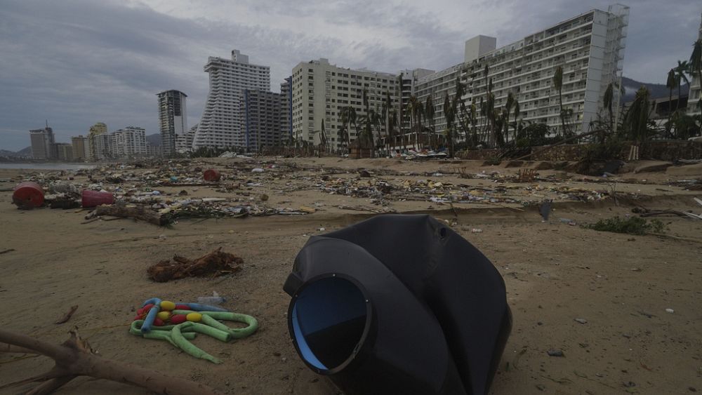 México: Acapulco devastada y aislada tras el huracán Otis