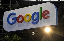 Le logo Google est photographié au salon Vivatech à Paris, le jeudi 15 juin 2023.