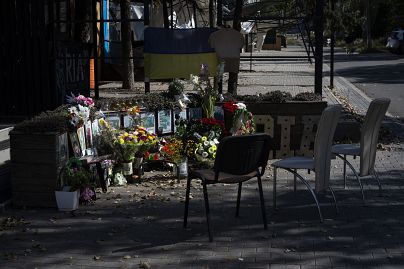 A makeshift memorial where Russian forces struck a restaurant with an Iskander missile, killing 13 in Kramatorsk, Ukraine, Wednesday, Sept. 13, 2023.