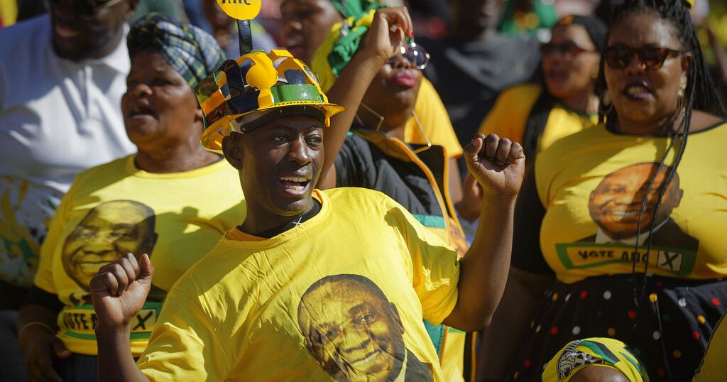 South Africa: ANC support falls below 50% (poll)