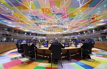 Der runde Tisch im großen Sitzungssaal des Europäischen Rates in Brüssel.