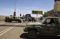 Sudan ordu güçlerine ait askeri araçlar