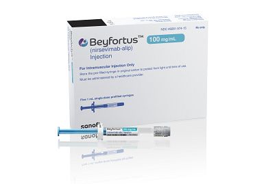 This photo shows the packaging for the preventive antibody Beyfortus.