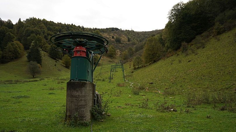 Old lifts on Monte San Primo.