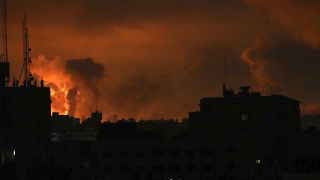 Yoğun bombardıman altındaki Gazze