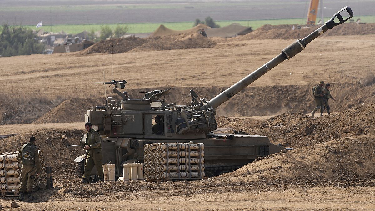 Израильская мобильная артиллерийская установка на границе с сектором Газа. Израиль, 28 октября 2023