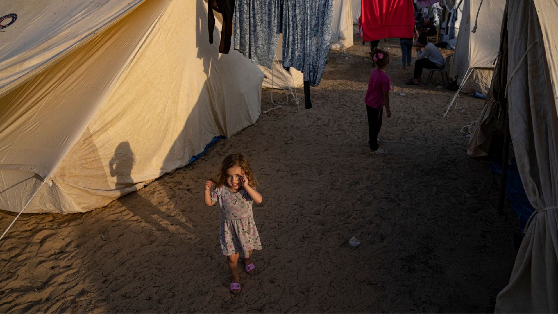 Britain split on taking Palestinian refugees from Gaza | Euronews