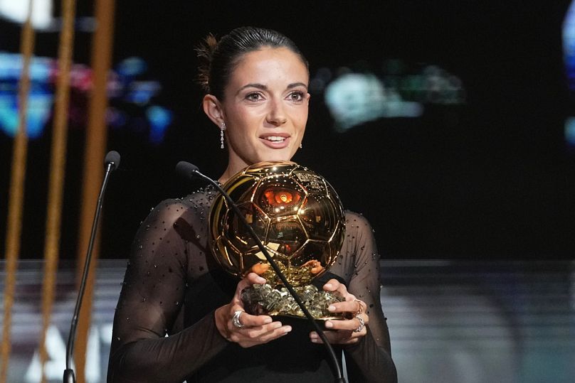 Aitana Bonmatí, a Barcelona játékosa a párizsi díjátadón