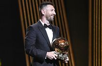 Lionel Messi mit seinem 8. Ballon d'Or
