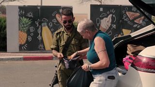 سارة الباز، والدة الجندي الإسرائيلي إفياتار