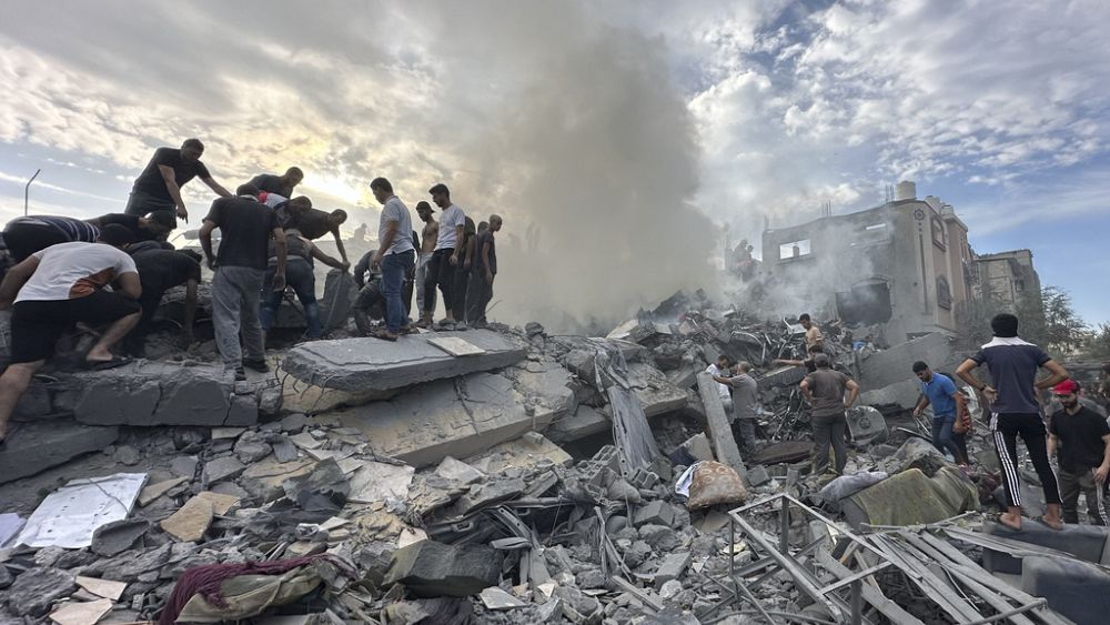 Izraeli légicsapás: közel 50 ember meghalt Gázában