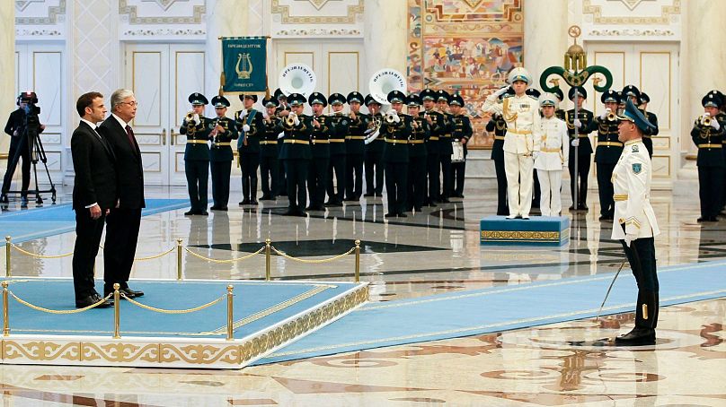 استقبال رئیس حمهوری قزاقستان از امانوئل ماکرون در شهر آستانه