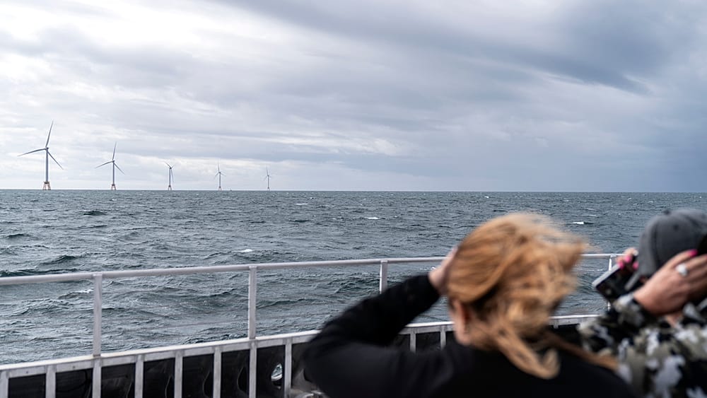 Ørsted shares dive after throwing out US wind projects