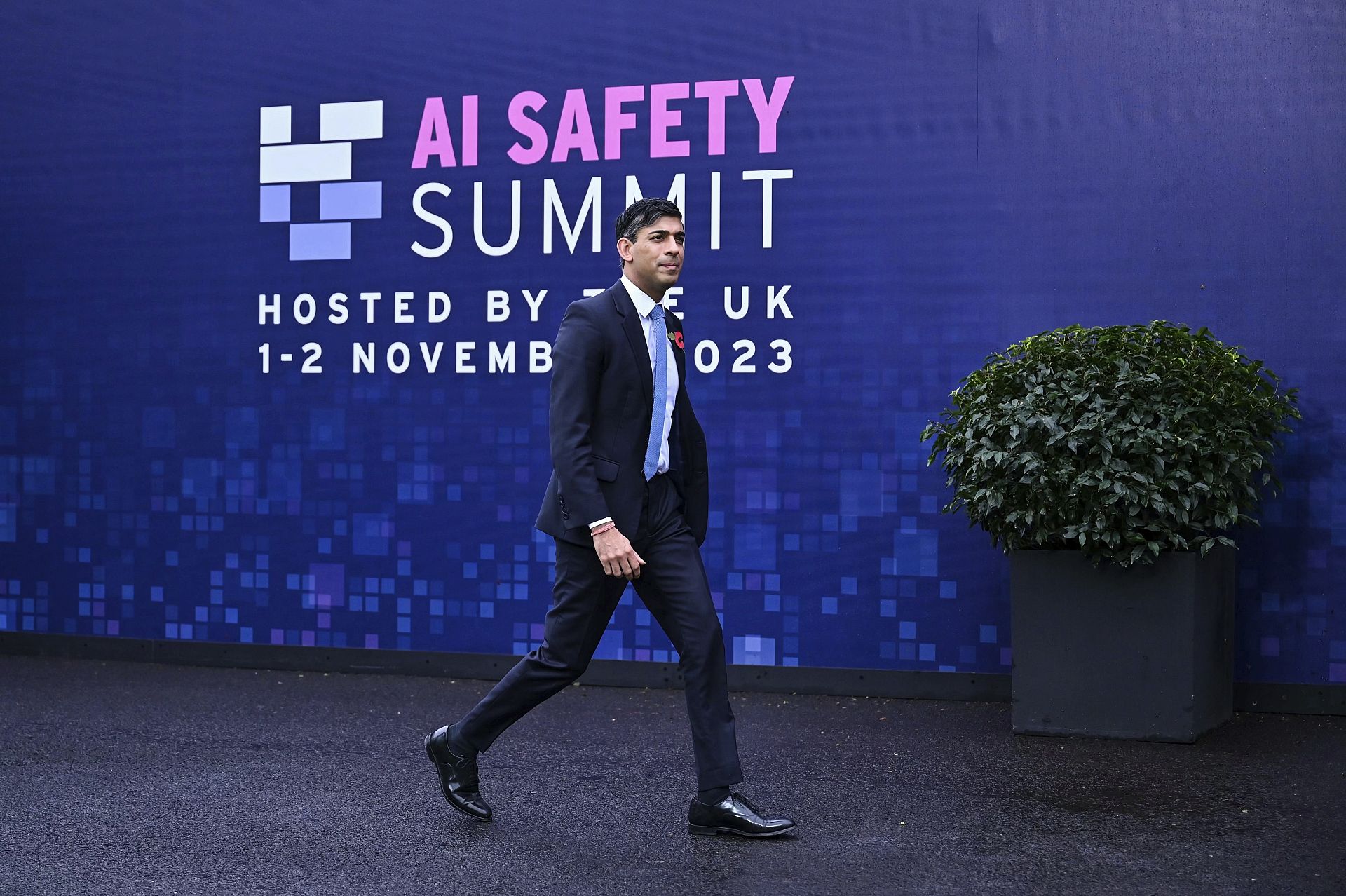 A ‘world-first’ AI agreement, Elon Musk and backlash from tech ...