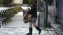 Ciarán deja fuertes lluvias y vientos en Francia y Reino Unido