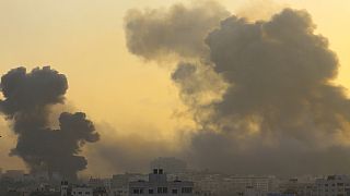 Rauchschwaden über dem Gazastreifen nach israelischen Luftangriffen am 2.11.23
