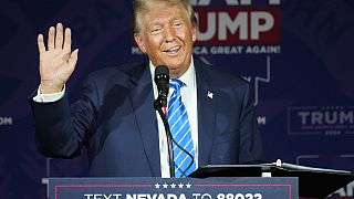 المرشح الرئاسي الجمهوري والرئيس السابق دونالد ترامب يتحدث في حدث انتخابي في لاس فيغاس، 28 أكتوبر 2023