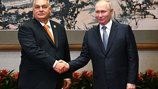 Viktor Orban e Vladimir Putin no Fórum da Rota da Seda, em Pequim, 17 de outubro de 2023