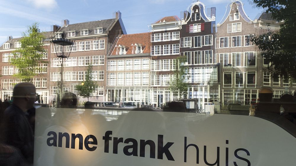Kiezers kunnen bij de komende Nederlandse verkiezingen stemmen in de Anne Frank Stichting