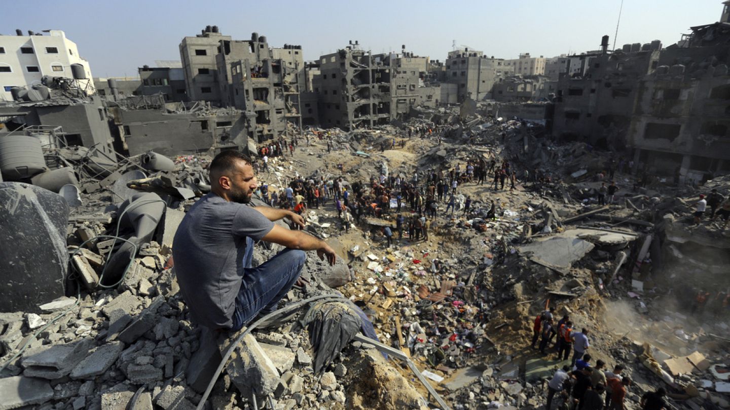 Inside the one place left for Gaza's population to go, civilians live among the dead